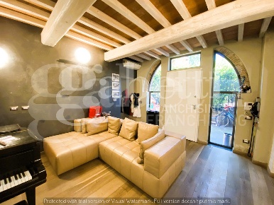 Foto Appartamento a Vinci di 165 m² con 6 locali in vendita