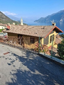 Foto Villa singola in Viale Sant' Ambrogio 2, Oliveto Lario Limonta