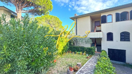 Foto Appartamento a Rosignano Marittimo Castiglioncello di 80 m² in vendita