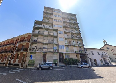 Foto Appartamento a Robbio di 80 m² con 4 locali in vendita