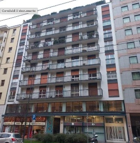 Foto Appartamento a Milano Buenos Aires di 161 m² con 8 locali in vendita