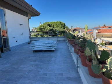 Foto Attico a Empoli Masini - XX Settembre di 90 m² con 4 locali in affitto