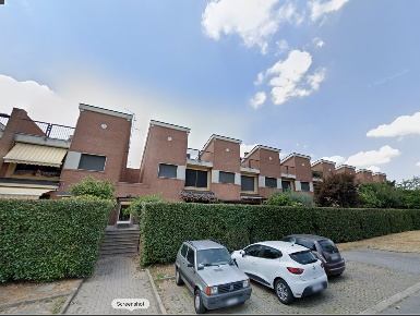 Foto Villa a schiera a Bollate Centro di 149 m² con 7 locali in vendita