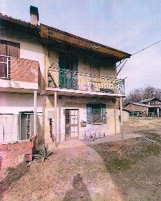 Foto Appartamento a Garlasco di 263 m² con 5 locali in vendita