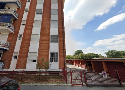 Foto Box a Baranzate di 13 m² con 1 locali in vendita