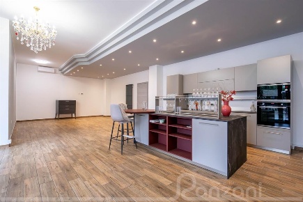 Foto Loft in via abbiategrasso, Cisliano Centro di 105 m² con 1 locali