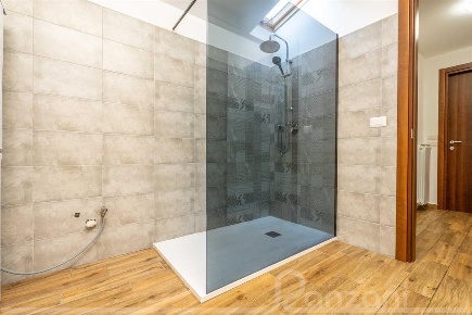 Foto Loft in via abbiategrasso, Cisliano Centro di 105 m² con 1 locali