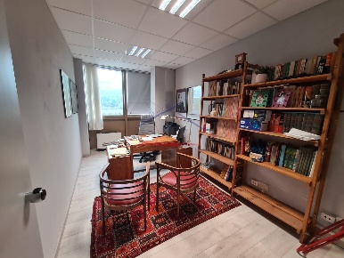 Foto Ufficio a Arezzo di 150 m² con 6 locali in affitto