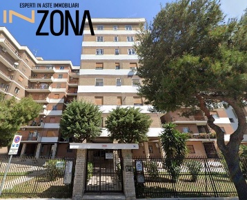 Foto Appartamento in viale Giotto, Foggia di 124 m² con 3 locali in vendita
