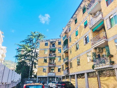 Foto Appartamento in via giulio tesauro  62, Salerno Torrione di 60 m²