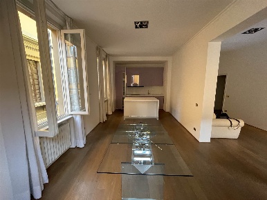 Foto Appartamento a Modena Centro Storico di 210 m² con 3 locali in affitto