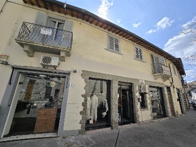 Foto Appartamento in Via Verdi, Sesto Fiorentino Sesto Città di 190 m²