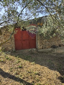 Foto Terreno agricolo in contrada serra d'api, Piazza Armerina di 17000 m²
