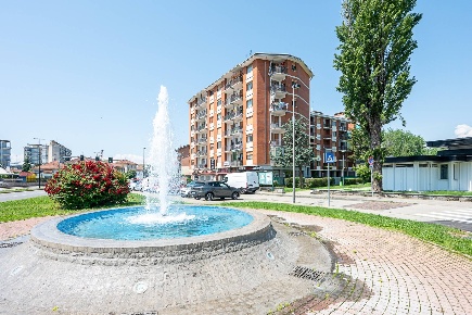 Foto Appartamento in strada Torino, Beinasco Centro di 98 m² con 3 locali