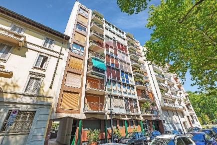 Foto Show room in via Dezza, Milano Dezza di 212 m² con 1 locali in affitto