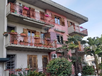 Foto Appartamento in Viale Europa, San Gregorio di Catania Centro di 136 m²