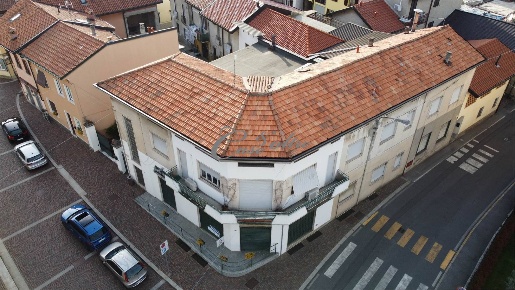 Foto Appartamento in Piazza Umberto I, Novedrate Centro di 1105 m²