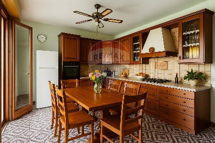 Foto Villa bifamiliare in via torino, Caltignaga Centro di 260 m²