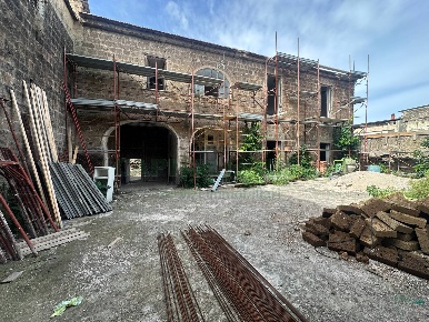 Foto Appartamento in Via Sambuci, San Prisco di 120 m² con 3 locali