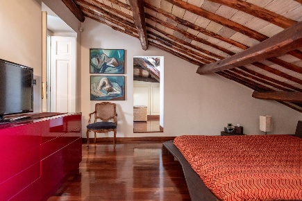 Foto Appartamento in Via Di Monte Giordano, Roma Piazza Navona di 130 m²