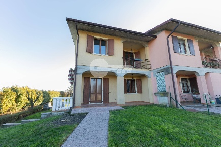 Foto Villa a schiera in Cascina Carlotti, Ghedi di 180 m² con 4 locali