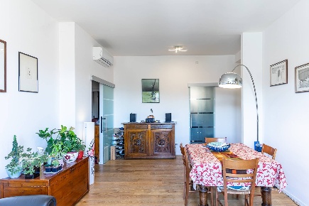 Foto Appartamento in Via Leopoldo Nobili, Reggio nell'Emilia Centro Storico