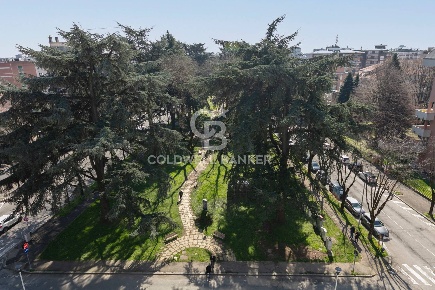 Foto Appartamento in Via Cosimo Orrù, Busto Arsizio Ospedale di 106 m²