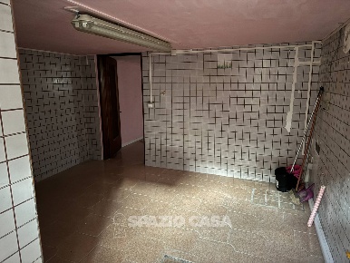 Foto Box in Via Principi di Piemonte, Civitanova Marche di 36 m² in vendita