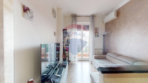Foto Appartamento in via coronata, Genova Cornigliano di 60 m² con 2 locali