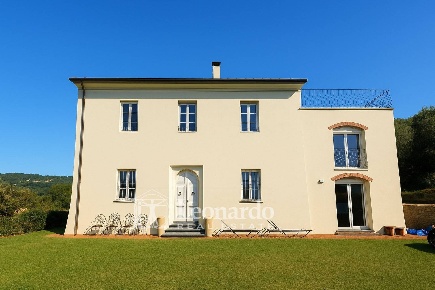 Foto Casa indipendente in via roma, Massarosa Massarosa Paese di 210 m²