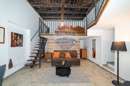 Foto Casa indipendente in Via Claudio Maria Arezzo, Siracusa Ortigia