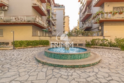 Foto Appartamento in Via Giacomo Bresadola, Roma Centocelle di 75 m²
