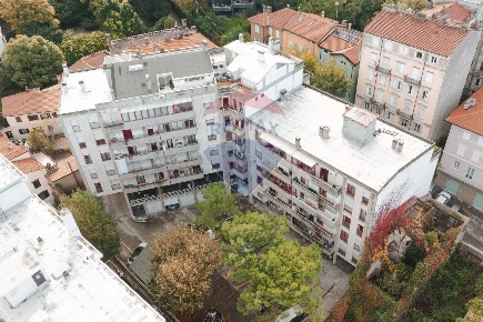 Foto Appartamento in Via San Vito, Trieste San Vito - Campi Elisi di 89 m²