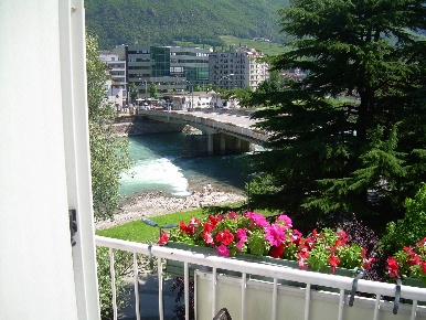 Foto Appartamento in viale Trento, Bolzano Oltrisarco - Aslago di 92 m²