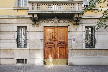 Foto Appartamento in Via Federico Ozanam, Milano Buenos Aires di 170 m²