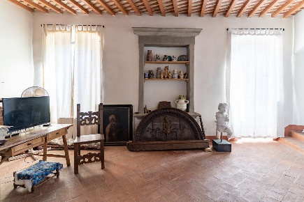 Foto Casa indipendente a Lastra a Signa Centro di 230 m² con 6 locali