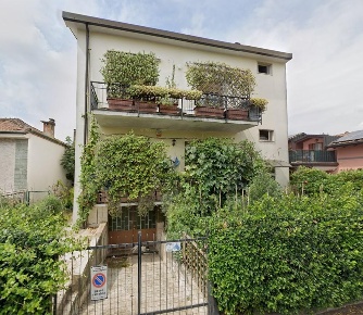 Foto Appartamento a Ceriano Laghetto Centro di 226 m² con 4 locali