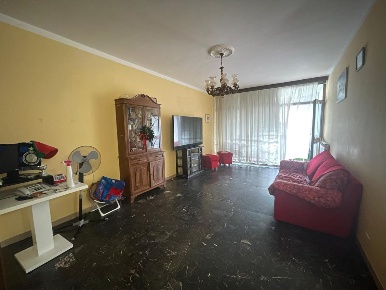 Foto Appartamento a Carrara Stadio, Sant'Antonio, Marasio di 108 m²