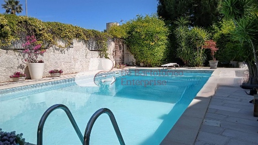 Foto Villa unifamiliare in TRAVERSA II PIZZILLO, Bari Palese di 312 m²