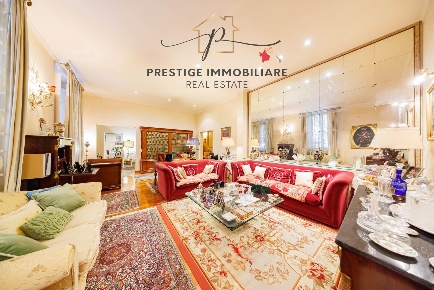 Foto Appartamento a Livorno Stadio di 367 m² con 9 locali in vendita