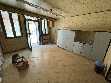 Foto Magazzino in Calle Muneghette, Chioggia Centro Storico di 40 m²