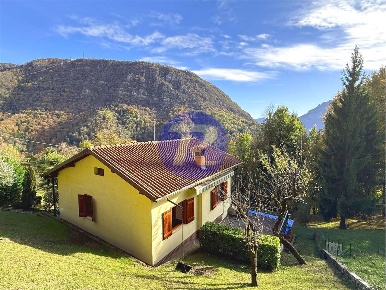 Foto Villa unifamiliare in Località Vite, San Giovanni Bianco San Gallo
