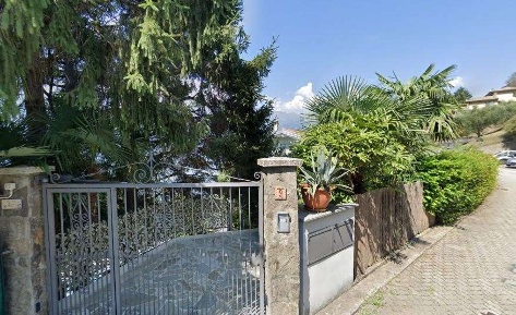 Foto Appartamento in Via degli Alpini 9, Dorio Centro di 63 m² con 2 locali