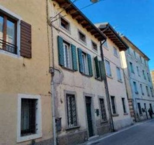 Foto Appartamento in Via Mantovana, Castelnuovo del Garda Cavalcaselle