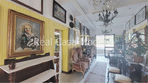 Foto Negozio in Via Giardini  1000, Modena Villaggio Zeta di 64 m²