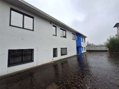 Foto Capannone industriale in Via Lodigiana, Brugherio Centro di 2150 m²