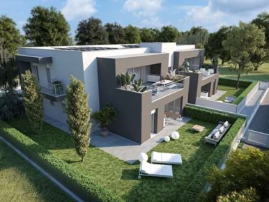 Foto Appartamento in Via S. Pietro, Abano Terme Centro di 279 m² in vendita