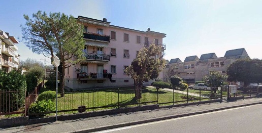 Foto Appartamento in Via Abruzzi  5, Curno di 108 m² con 5 locali