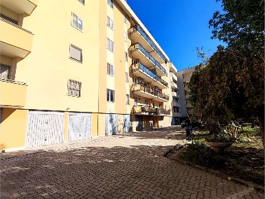 Foto Appartamento in Via B. Cellini 3, Brindisi Sant'Elia di 149 m²