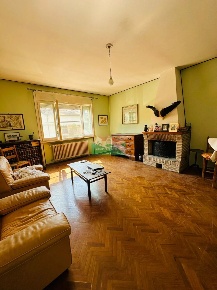 Foto Villa singola a Ravenna Vicoli - Redentore di 220 m² con 5 locali